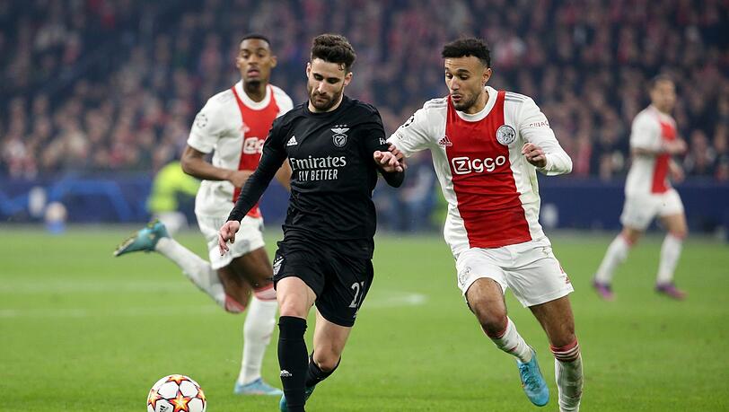 Noussair Mazraoui bei Ajax Amsterdam.