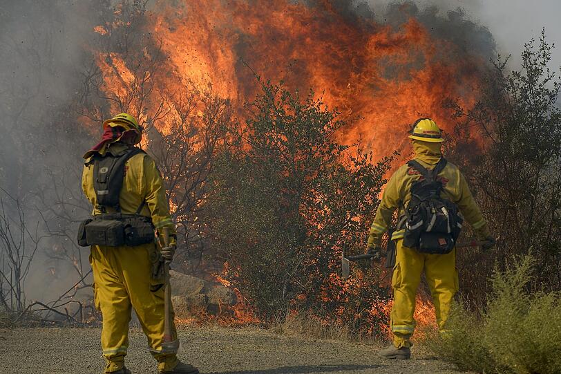 Die Waldbrände in Santa Rosa und Yountville werden weiter bekämpft. Die Zahl der Toten ist auf mindestens 38 gestiegen.