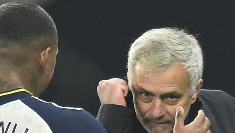 Tottenhams Coach José Mourinho wurde in der Premier League zum Trainer des Monats November gekürt.