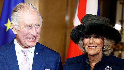 König Charles III. von Großbritannien und Königsgemahlin Camilla Ende März zu Besuch in Deutschland - noch ungekrönt.