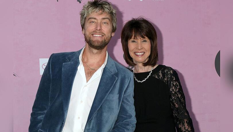 Die Mutter von Lance Bass, Diana, war nicht begeistert von der Idee einer Boygroup. Die Mutter von Lance Bass, Diana, war nicht begeistert von der Idee einer Boygroup.