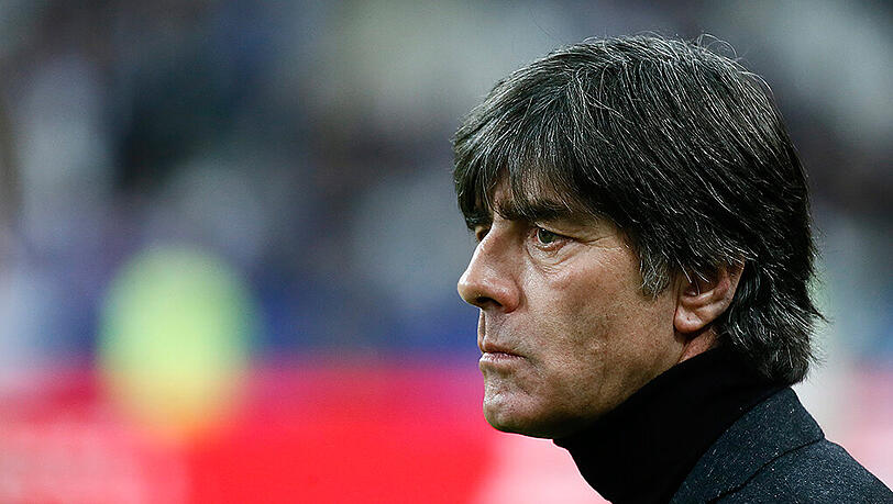 Bundestrainer Joachim Löw: "Der Sport steht jetzt total im Hintergrund." Bundestrainer Joachim Löw: "Der Sport steht jetzt total im Hintergrund."