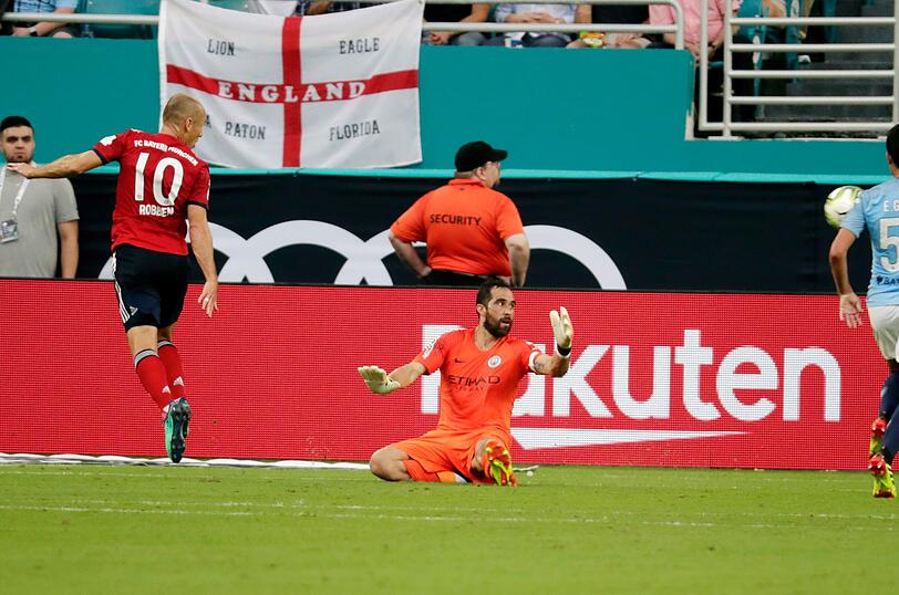 Wieder nix - die Bilder vom zweiten Spiel auf der USA-Reise der Bayern gegen Manchester City.