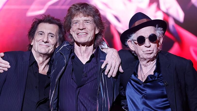 Ronnie Wood, Mick Jagger und Keith Richards (v.l.n.r.) können sich über einen weiteren Erfolg in den Deutschen Charts freuen.