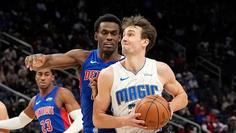 Ist nicht zu stoppen: Franz Wagner (r) von den Orlando Magic.