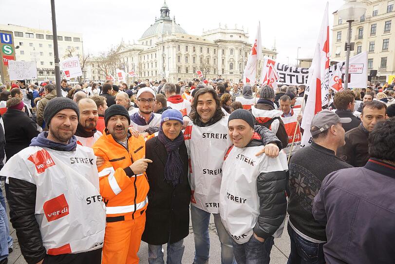 Bilder von der Demo.