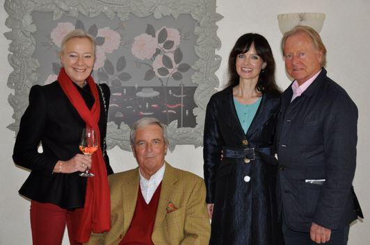 Uschi Prinzessin und Peter Prinz von Hohenlohe-Oehringen mit Dr. Sonja Lechner und Christian Graf Bruges von Pfuel