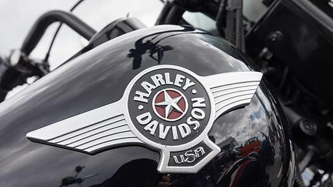 Harley-Verkäufe sind auch in den USA zurückgegangen, wo der Hersteller unter einer alternden konservativen Kundschaft leidet.