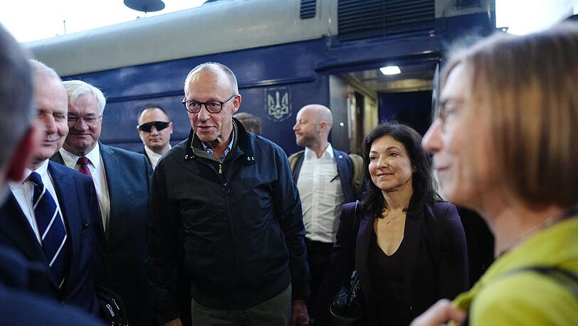 Merz will mit seinem Besuch ein deutliches Signal f&uuml;r die Unterst&uuml;tzung der Ukraine setzen.