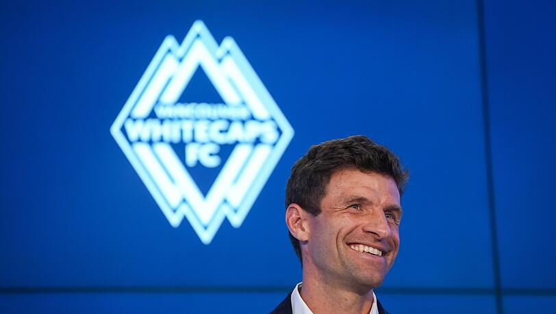 Müller hatte Spaß bei seiner Vorstellung und platzierte auch auf Englisch seine Scherze.
