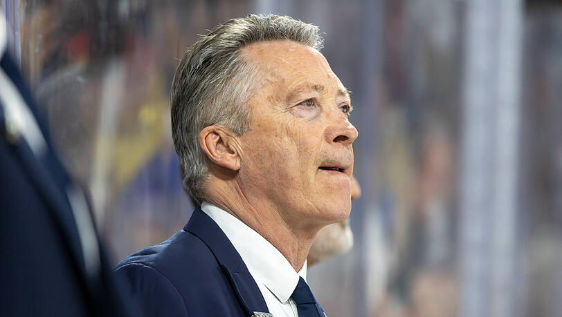 Eishockey-Bundestrainer Harold Kreis. Eishockey-Bundestrainer Harold Kreis.