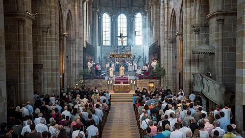 Das Fronleichnamsfest wurde in Bamberg mit einem Gottesdienst und einer Prozession gefeiert.