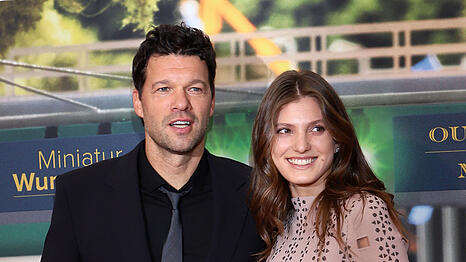 Gl&uuml;cklich: Michael Ballack und Freundin Sophia Schneiderhan