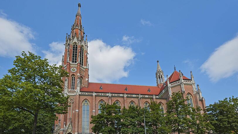 Die Heilig-Kreuz-Kirche in Obergiesing.