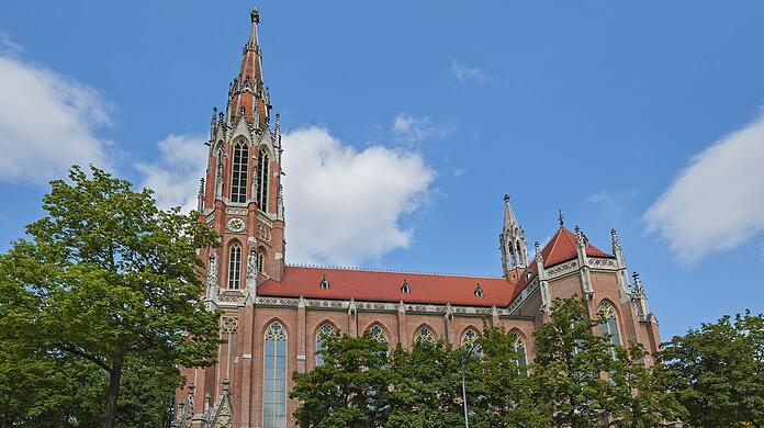 Die Heilig-Kreuz-Kirche in Obergiesing.