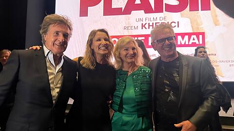 Bei der Filmpremiere in Paris: Michael und Brigitte Lenke (von rechts) mit den beiden Schauspielern Alexandra Lamy und Fran&ccedil;ois Cluzet.