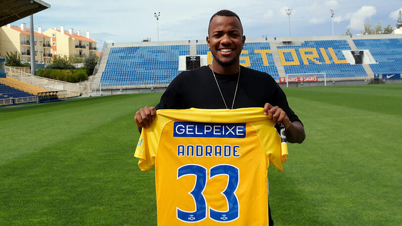 Victor Andrade trägt künftig Gelb: Der 21-Jährige hat für drei Jahre bei Estoril Praia unterschrieben.