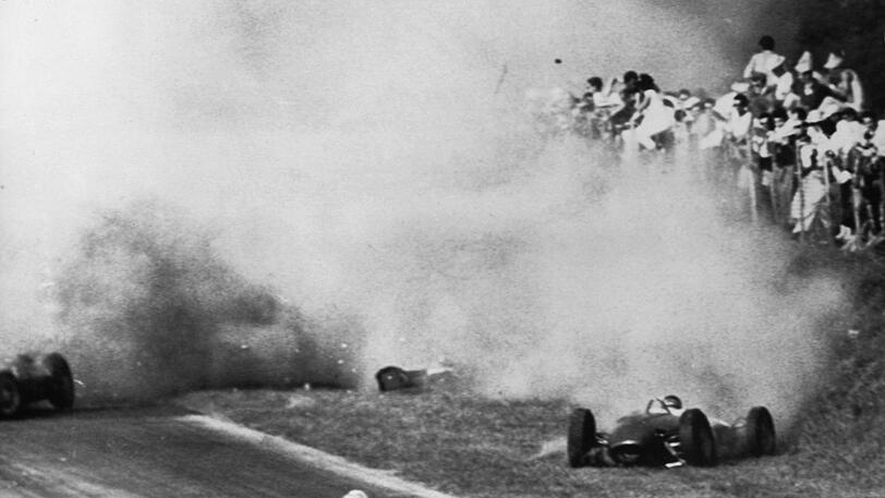 Eine der schlimmsten Tragödien: Am 10. September 1961 sterben 15 Zuschauer und der Fahrer Wolfgang Graf Berghe von Trips in Monza.