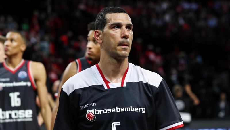 Nikos Zisis von Brose Bamberg reagiert nach der Niederlage. Foto: David Pintens/BERLGA/Archivbild Nikos Zisis von Brose Bamberg reagiert nach der Niederlage. Foto: David Pintens/BERLGA/Archivbild