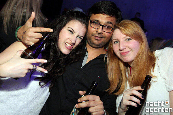 "Rock&rsquo;n Roll, Baby!" hieß es im Neuraum. Mehr Bilder unter: www.nachtagenten.de