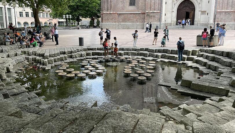 Die Wasserpilze sind vor allem bei Kindern beliebt. Die Wasserpilze sind vor allem bei Kindern beliebt.