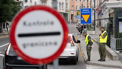 Auf polnischer Seite wird laut Innenministerium flächendeckend kontrolliert.