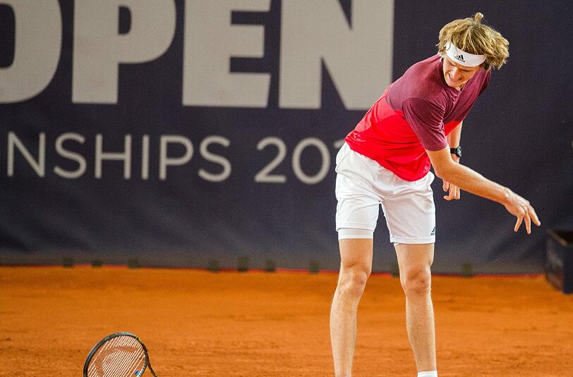 Alexander Zverev ärgert sich über seine Erstrunden-Niederlage