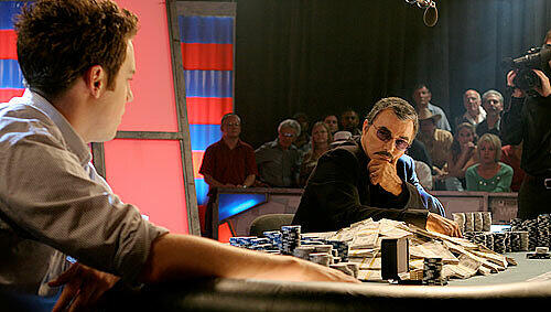 Burt Reynolds (re.) in einer Rolle als Pokerspieler. Im wahren Leben scheint er weniger Glück zu haben: Sein soll versteigert werden. (Archivbild) Burt Reynolds (re.) in einer Rolle als Pokerspieler. Im wahren Leben scheint er weniger Glück zu haben: Sein soll versteigert werden. (Archivbild)