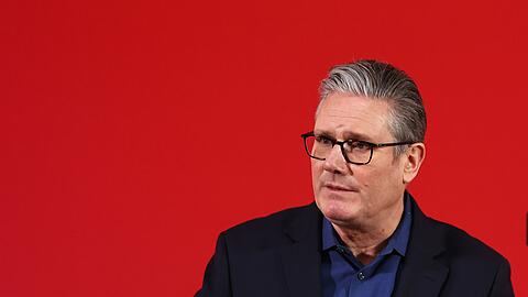 Der britische Premierminister Keir Starmer ger&auml;t immer mehr in Bedr&auml;ngnis. (Archivbild)