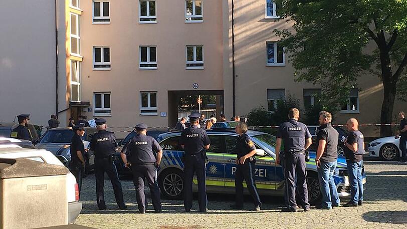 Bilder vom Tatort in der Jutastraße.