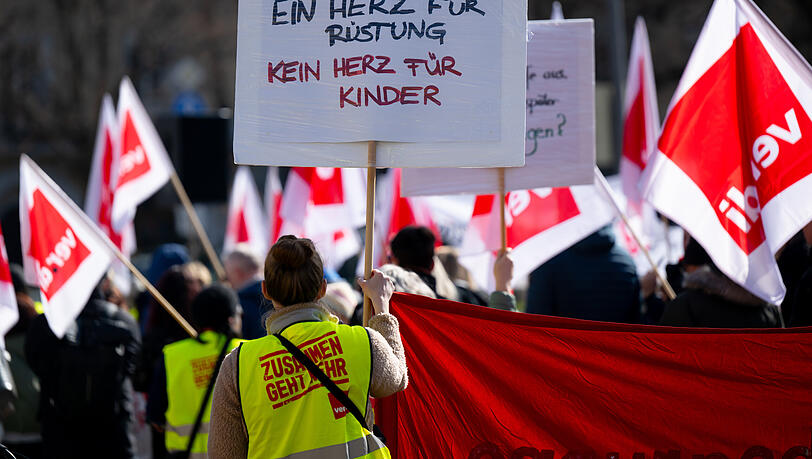 Auf dem Marienplatz treffen sich am Donnerstag ab 11 Uhr etwa 3000 Gewerkschafter zu einer Kundgebung.