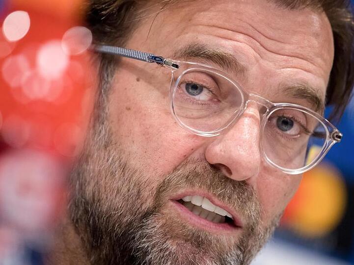 Liverpools Trainer Jürgen Klopp bei der Pressekonferenz.