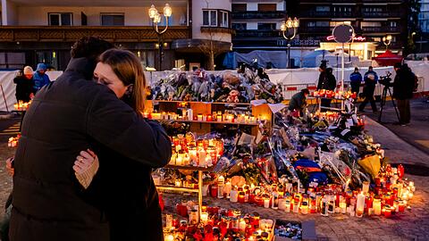Am kommenden Freitag soll es in Crans-Montana eine Gedenkfeier zu Ehren der Opfer geben.