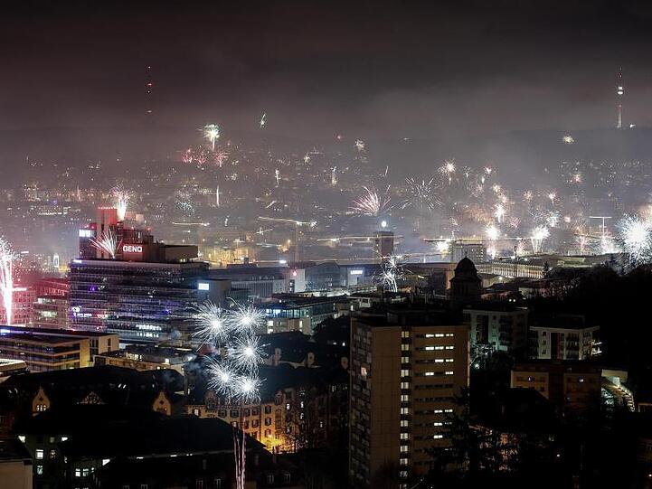 Der Silvesterhimmel über Stuttgart.