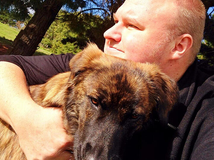 "Chilling with Dotty Dotcom": Dieses Bild postete Kim Dotcom auf seinem Twitter-Account