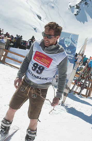 Beim Winzer Wedel Cup jagen die namhaftesten Winzer Österreichs über die Piste. Aber auch abseits vom Skisport ist von 9.-11.4. so einiges geboten.