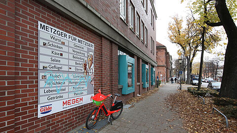 Noch prägen Metzger und Geschäfte für ihren Bedarf das Viertel am alten Schlachthof in der Zenettistraße. Doch wie lange noch?