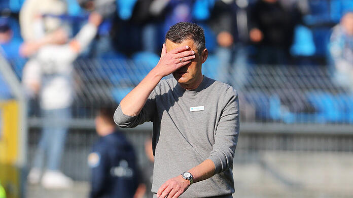 War nach der Niederlage in Mannheim komplett bedient: 1860-Trainer Michael Köllner