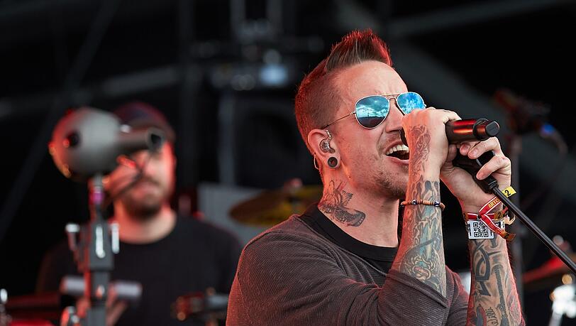 Seiler und Speer (hier bei "Rock am Ring" im Juni): Im Dezember 2020 spielen sie in der Münchner Olympiahalle. Seiler und Speer (hier bei "Rock am Ring" im Juni): Im Dezember 2020 spielen sie in der Münchner Olympiahalle.