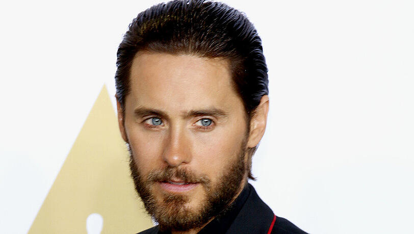 Jared Leto hat jetzt erst von der Corona-Pandemie erfahren Jared Leto hat jetzt erst von der Corona-Pandemie erfahren