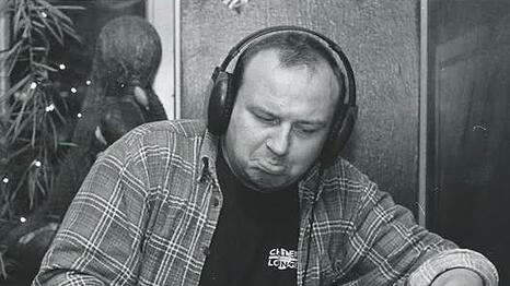J&uuml;rgen Franke hatte stets ein offenes Ohr f&uuml;r K&uuml;nstler, legte Platten auf und liebte Tresengespr&auml;che.