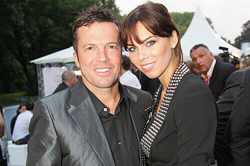 Eigentlich war alles vorbei: Lothar Matthäus und seine Frau Lilly lieben sich jetzt doch wieder. In Mailand feiern sie ihr Happy End mit viel Champagner.