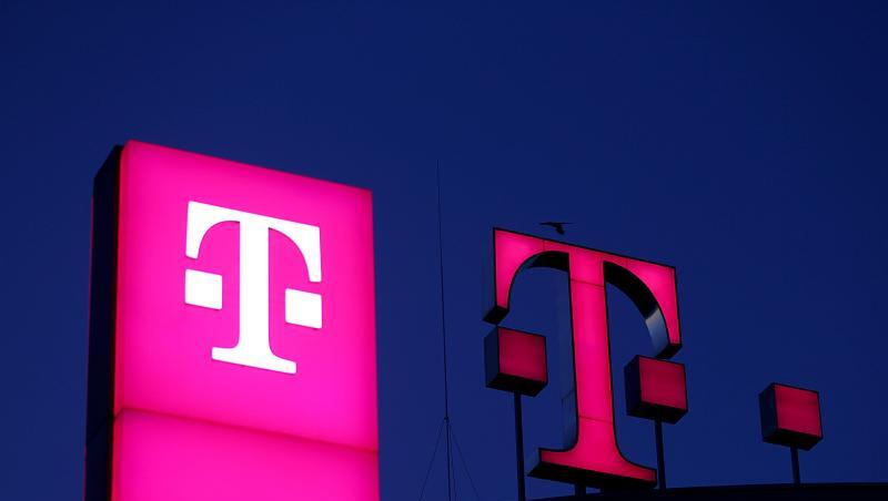 Die Unternehmenszentrale der Deutschen Telekom in Bonn. Die Unternehmenszentrale der Deutschen Telekom in Bonn.