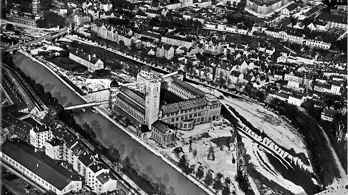 Das Deutsche Museum 1925: erst in den 30er Jahren wird es vollendet.