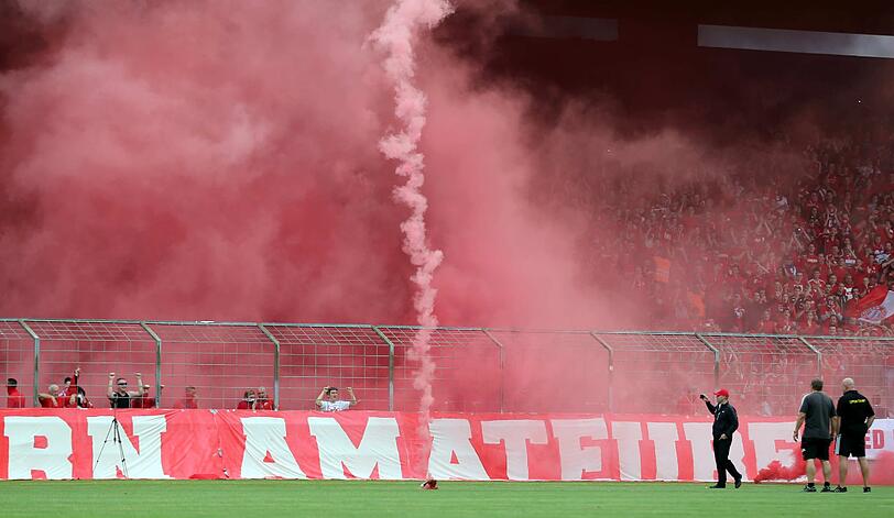 Die Bilder vom Amateur-Derby im Grünwalder-Straße.
