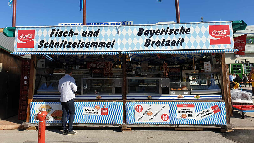 Abseits der Zelte geht's noch recht entspannt zu.