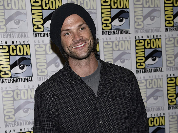 Jared Padalecki hat allen Grund zu lachen: Seine Fans unterstützen sein Engagement gegen Depression.