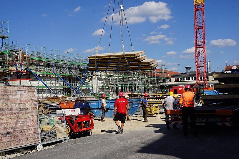 Hier wird das neue Volkstheater gebaut.