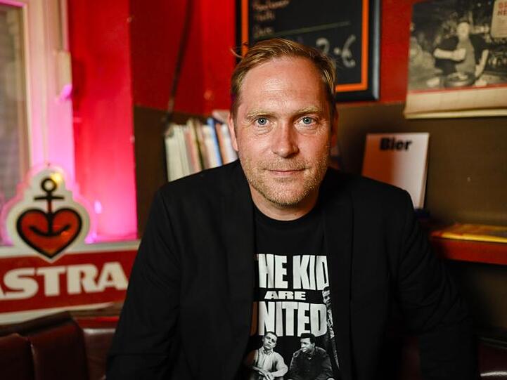 Thees Uhlmann fühlt sich nicht stark genug für Berlin. Doch die Stadt rege seine Kreativität an.