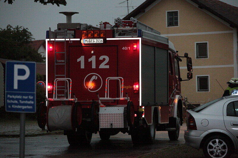 In Mühldorf sind mehrere Keller überflutet gewesen. Die Bilder vom Feuerwehreinsatz.